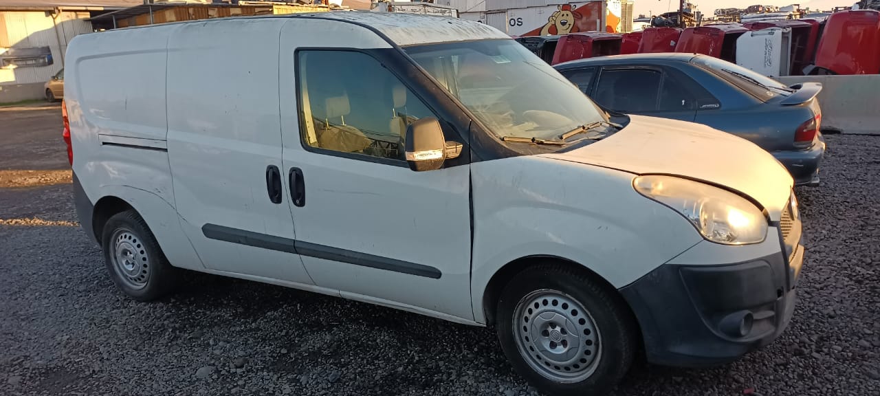  Fiat DOBLO 2012    EN DESARME